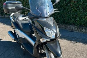 Scooter Yamaha XCity 250 topcase