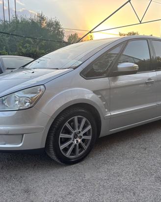 Ford S-Max 2.0 TDCi 140CV Titanium