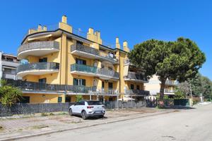 2 LOCALI A SAN BENEDETTO DEL TRONTO