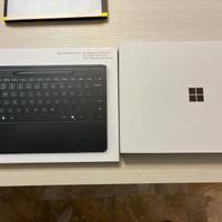 Microsoft Surface Pro 11 512 SSD 16 RAM + Keyboard