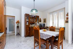 PORZIONE DI TRIFAMILIARE A RIVOLI