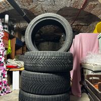 4 Gomme invernali Bridgestone Blizzak LM005