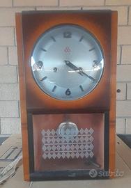 Orologio a pendolo vintage