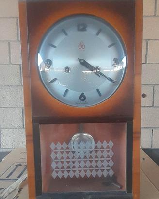Orologio a pendolo vintage