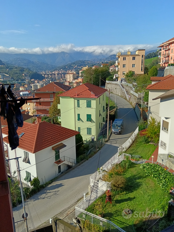 GENOVA 5 Vani SUPERISTRUTTURATO BALCONE LUNGO