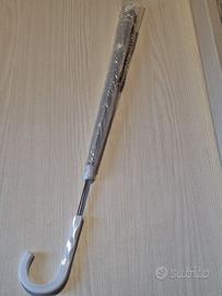 Ombrello trasparente per cani con guinzaglio