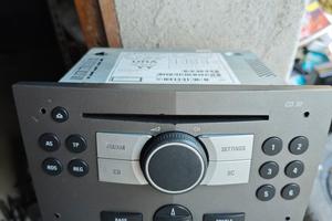 opel astra 2006 autoradio 