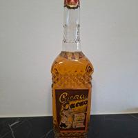 bottiglia vintage liquore crema cacao