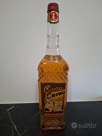 bottiglia vintage liquore crema cacao
