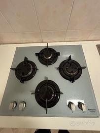Piano cottura 4 fuochi hotpoint ariston