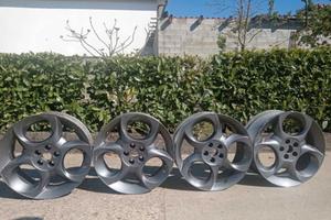Cerchioni in Lega originali Alfa Romeo raggio 17