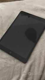 Ipad 8^generazione 32GB + accessori