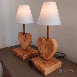stupenda coppia lampade artigianali legno massello