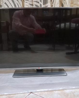 LG 42LB650V  Smart TV.