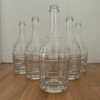 5 Eleganti bottiglie in vetro