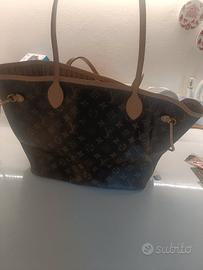 borsa Louis Vuitton Tote bag Neverfull in Pelle
