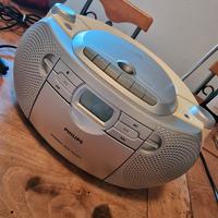 PHILIPS Dynamic Bass Boost