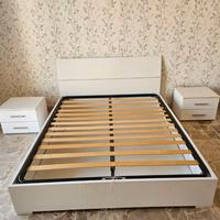 SET letto matrimoniale con contenitore+ 2 comodini