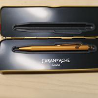 Caran d'Ache - penna a sfera