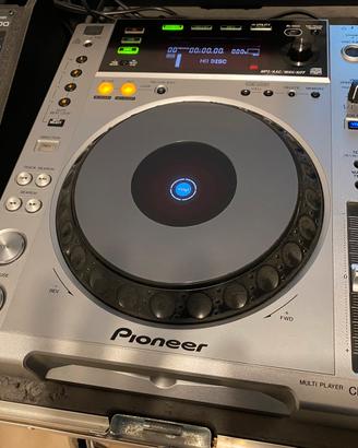 Pioneer CDJ 850 silver