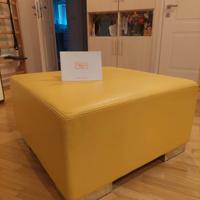 Pouf "Poltrona Frau"