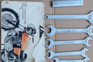 Manuale uso e manutenzione moto Laverda 750 SF
