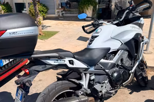 Honda Crossrunner 800 - 2017 - 18.000 km