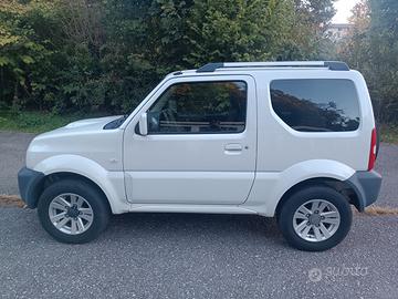 Suzuki jimny 1.3 benzina 4x4  - anno 2014- cambio 