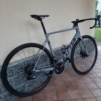 bicicletta da corsa factor