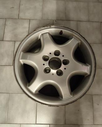 4 CERCHI IN LEGA 16" MERCEDES – 5 RAZZE