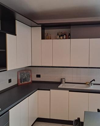 cucina moderna completa