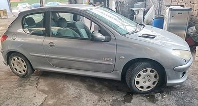 Peugeot 206, modello sweet, anno 2005, 230 mila km