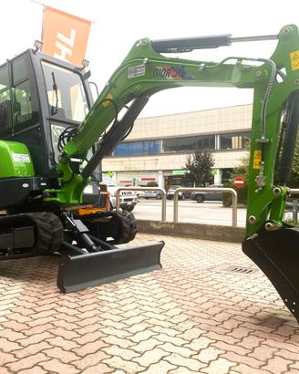 MiniEscavatore GIOR 37 Evo.5 Cabinato Kubota Line