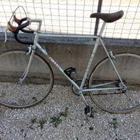 Bici da corsa storica svizzera Cilo Vitus