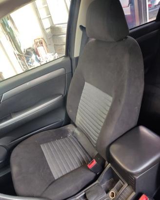 Sedile anteriore dx FIAT CROMA del 2009