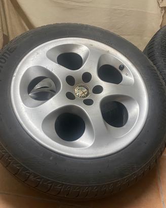 4 cerchi Alfa 147 ,gommati bridgestone ,trattabili