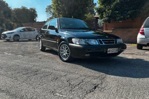 Saab 900 se hatchback