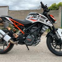 Ktm duke 125