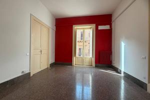 Immobile di 280 m² con più di 5 locali a Palermo