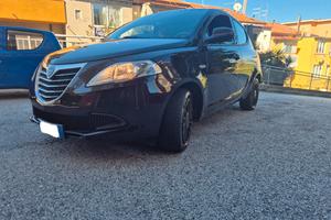 Lancia Ypsilon 1.2 benzina
