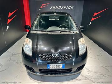 TOYOTA Yaris 1.0 5p.