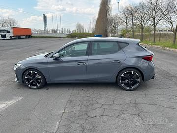 Cupra Leon 2.0 tdi DSG 150cv