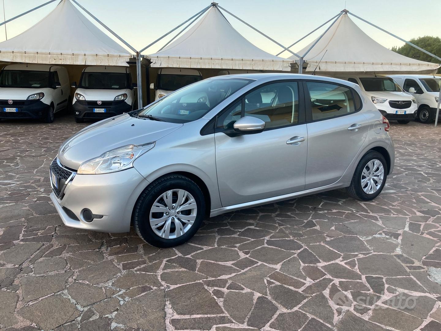 Peugeot 208 1° serie