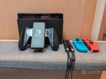 Nintendo switch 1 con Joy con NUOVI