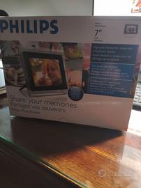 Cornice digitale Philips  7FF2FPAS