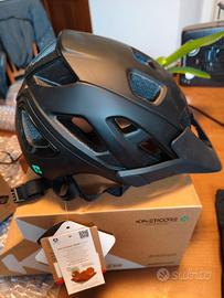 Casco MTB Lazer Jackal nuovo