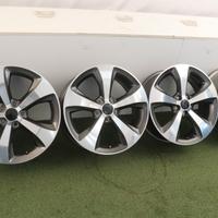Cerchi in lega Jeep Cherokee 18 ORIGINALI 5XT12TRM