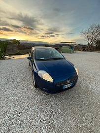 Grande punto 1.3 multijet 75 cv (NEOPATENTATI)