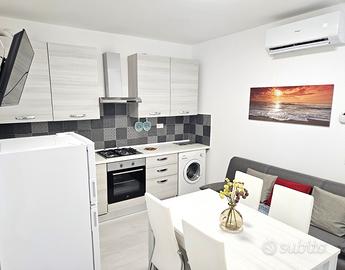 Appartamento tutto l'anno in prima fila mare