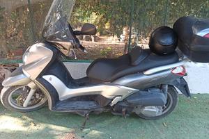 XCITY 250